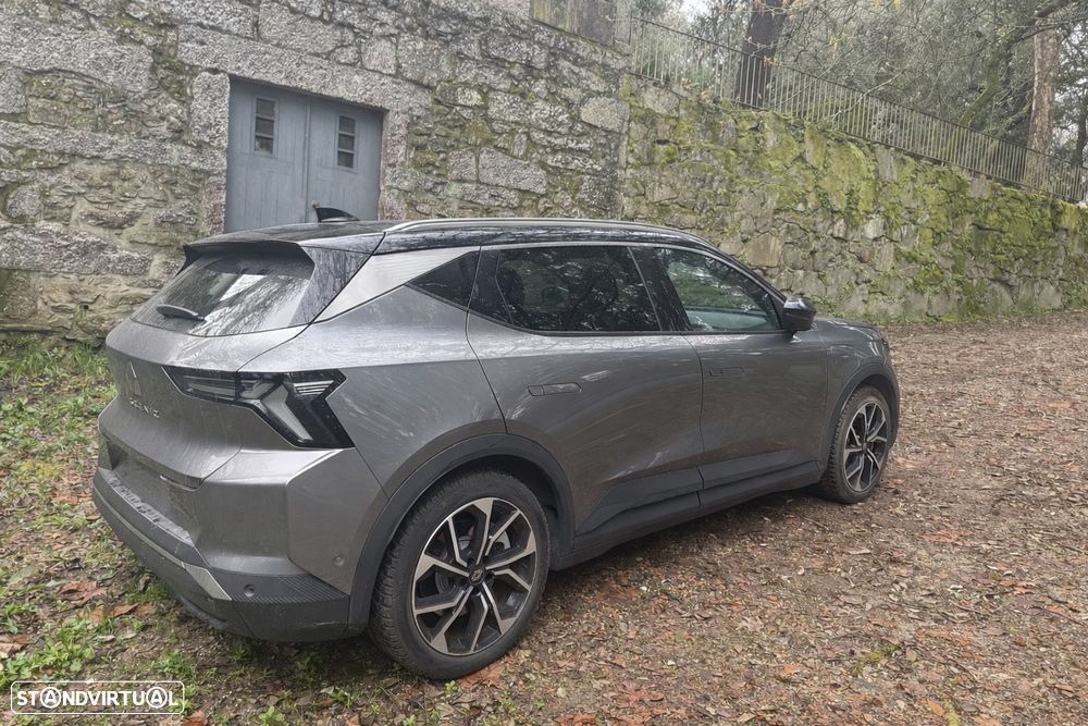 Renault Scénic E-Tech 220 Long Range Techno - 3