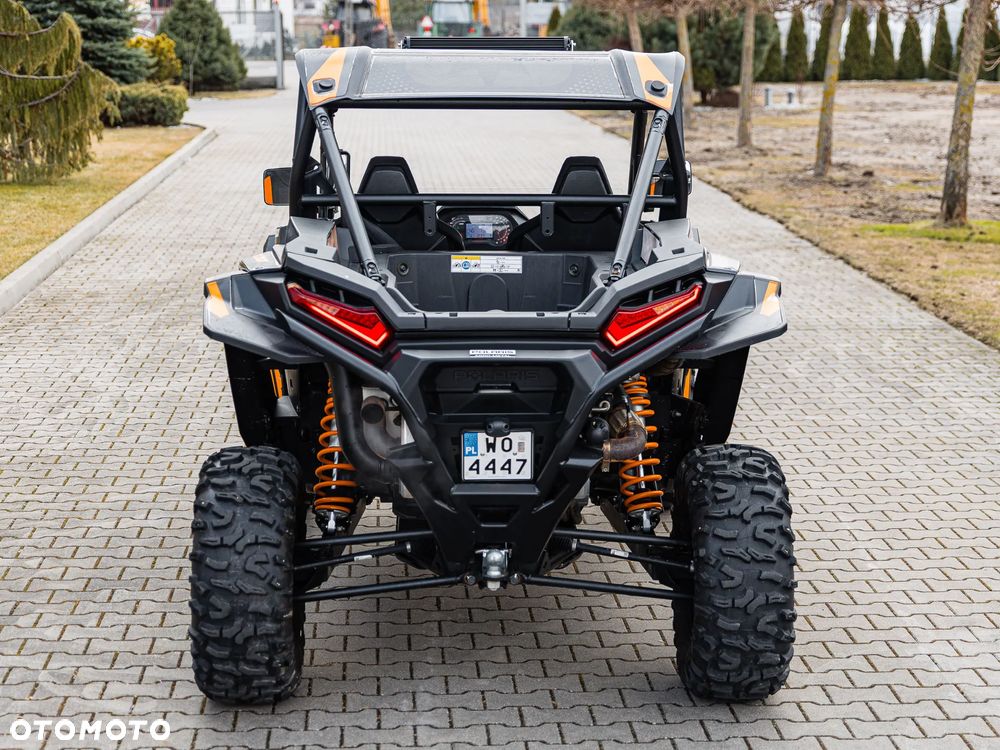 Polaris RZR - 21