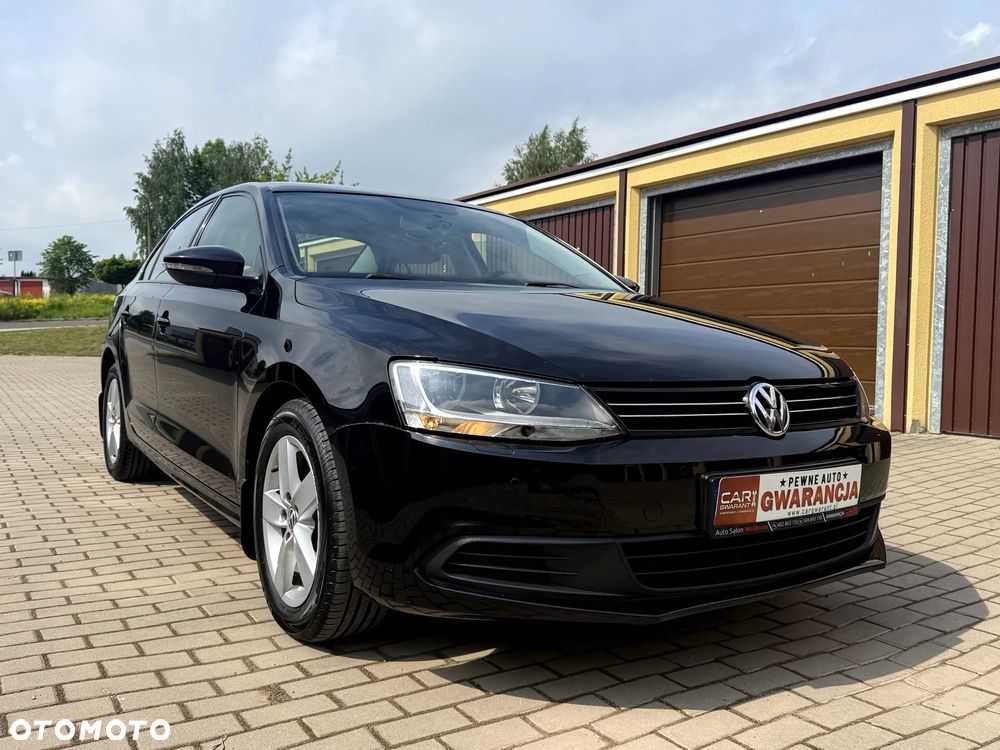 Volkswagen Jetta 1.6 TDI BMT Comfortline - 3