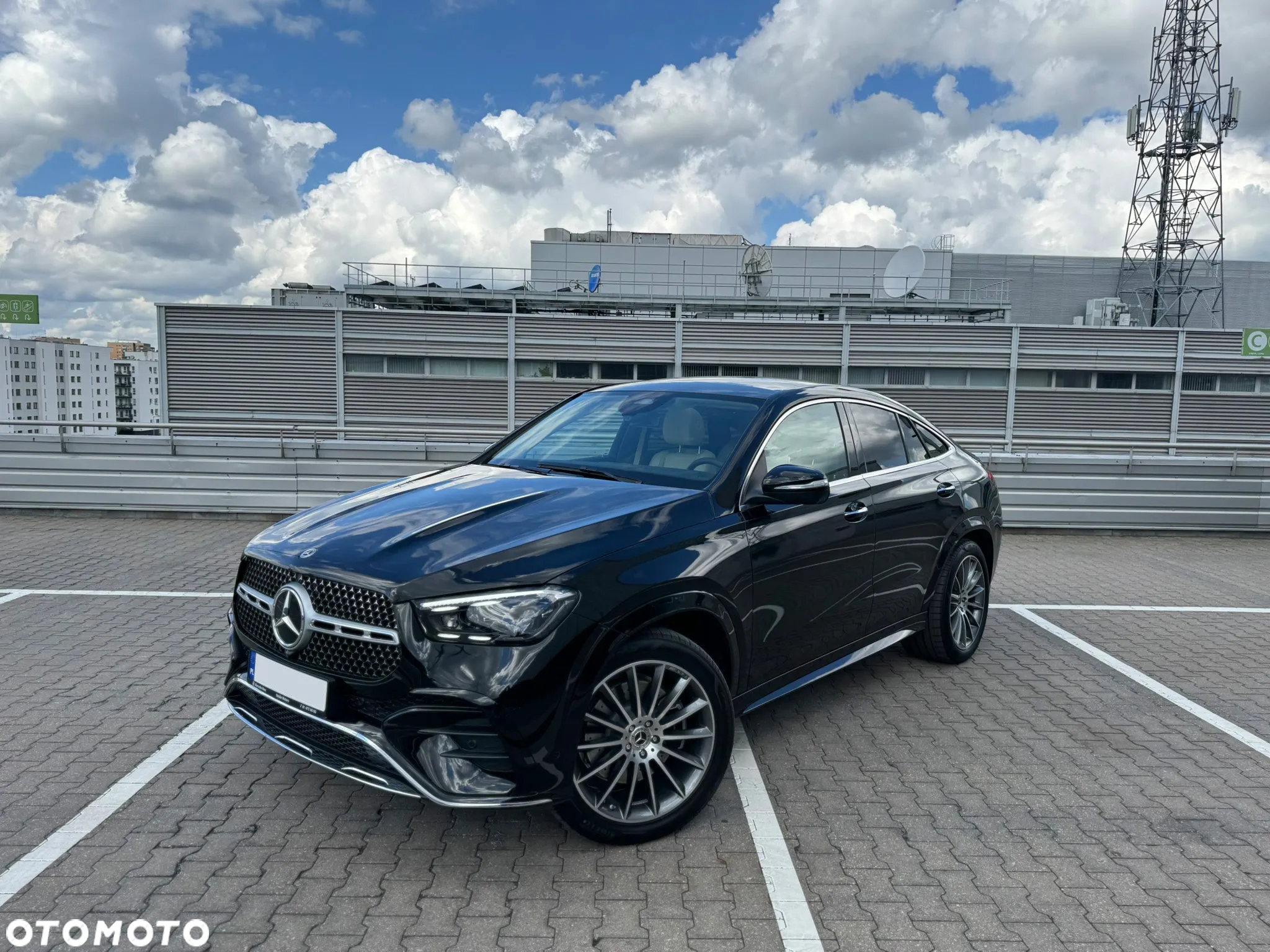 Mercedes-Benz GLE - 26