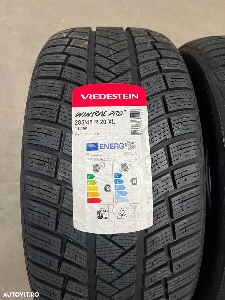 Vând 4 anvelope 285/45/20 vredestein de iarnă noi