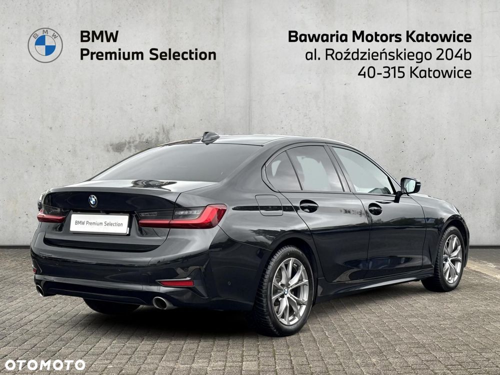 BMW Seria 3 318i Sport Line - 2