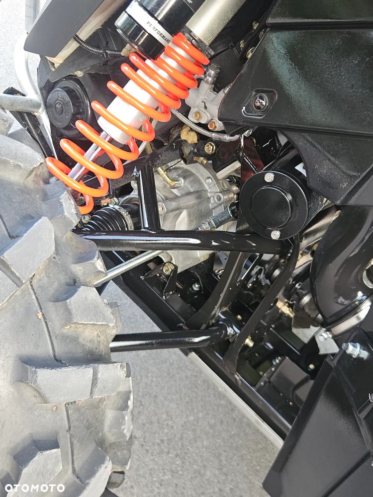 Can-Am Renegade - 28