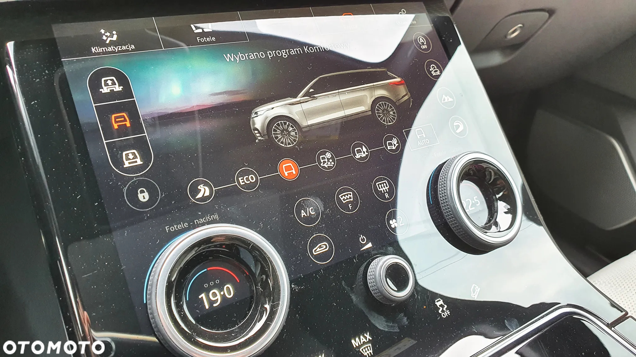 Land Rover Range Rover Velar 2.0 SD4 R-Dynamic SE - 33