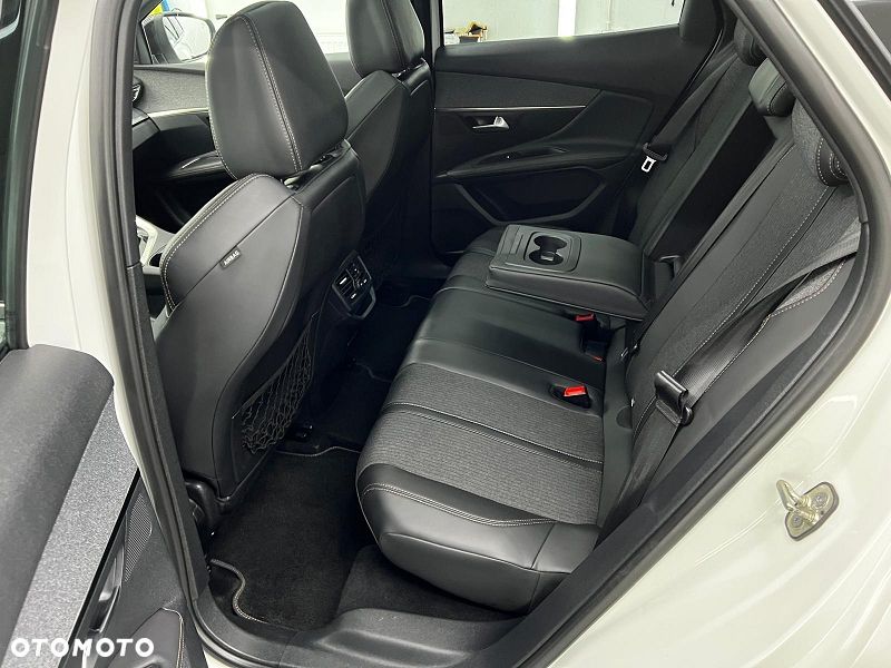 Peugeot 3008 BlueHDi 120 EAT6 Stop & Start Business Line - 28