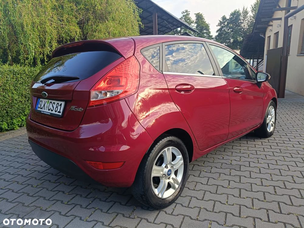 Ford Fiesta 1.25 SYNC Edition - 38