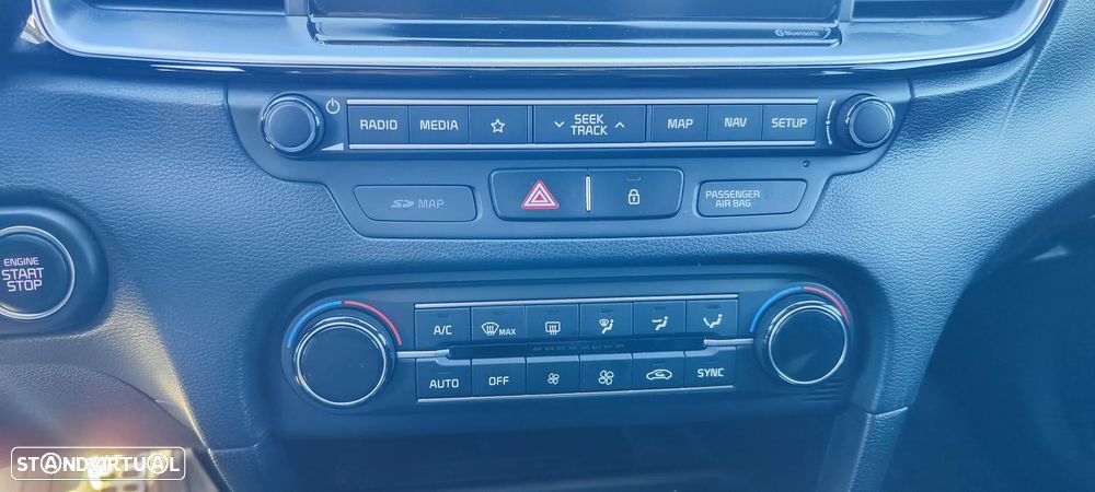 Kia Ceed SW 1.0 T-GDI TX - 17