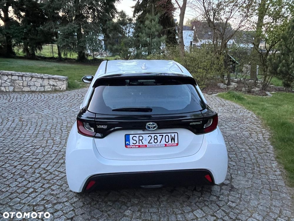 Toyota Yaris - 7