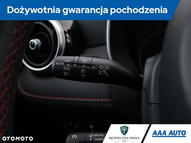 MG ZS - 20