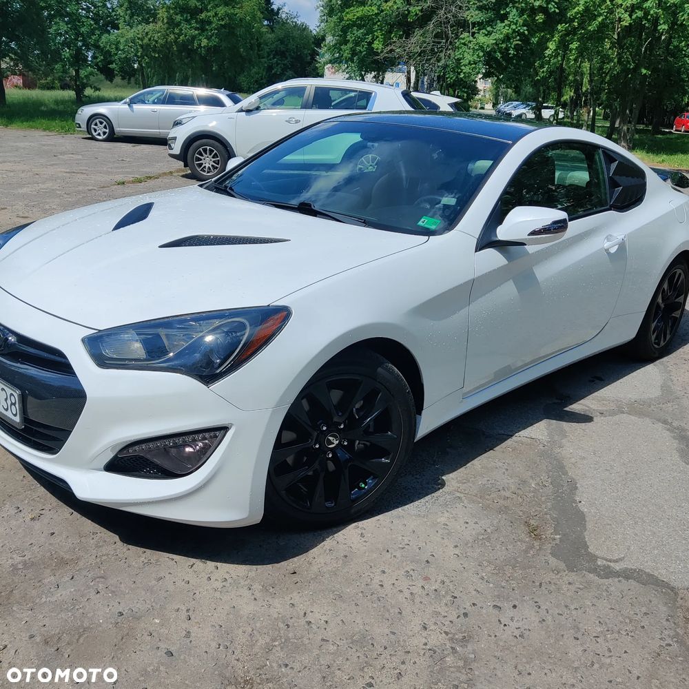 Hyundai Genesis - 5