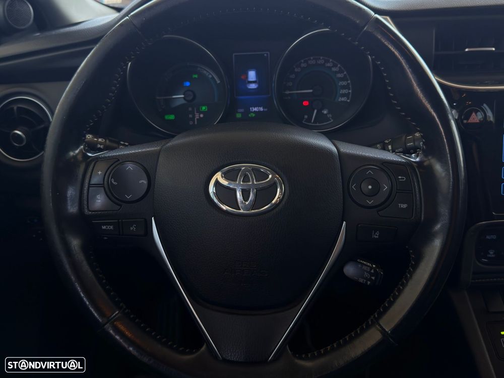 Toyota Auris Touring Sports 1.8 HSD Exclusive - 12