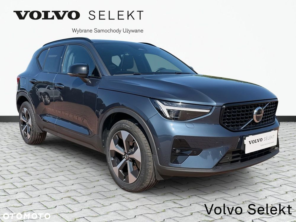 Volvo XC 40 - 4