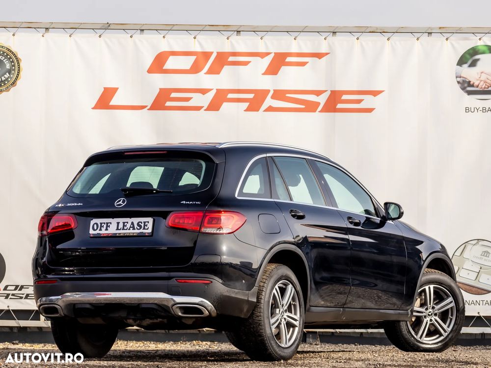 Mercedes-Benz GLC 300 de 4Matic 9G-TRONIC - 4