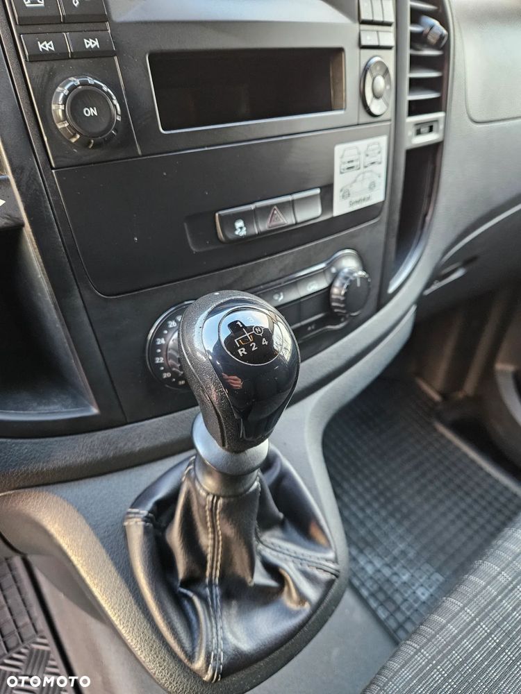 Mercedes-Benz Vito - 30