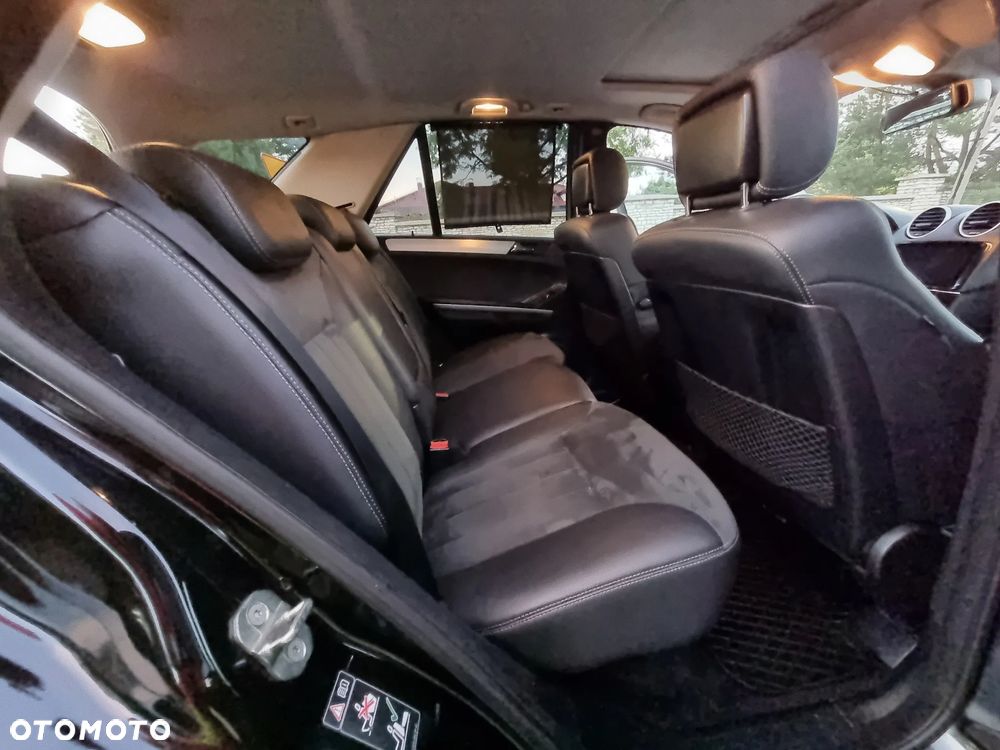 Mercedes-Benz ML - 28