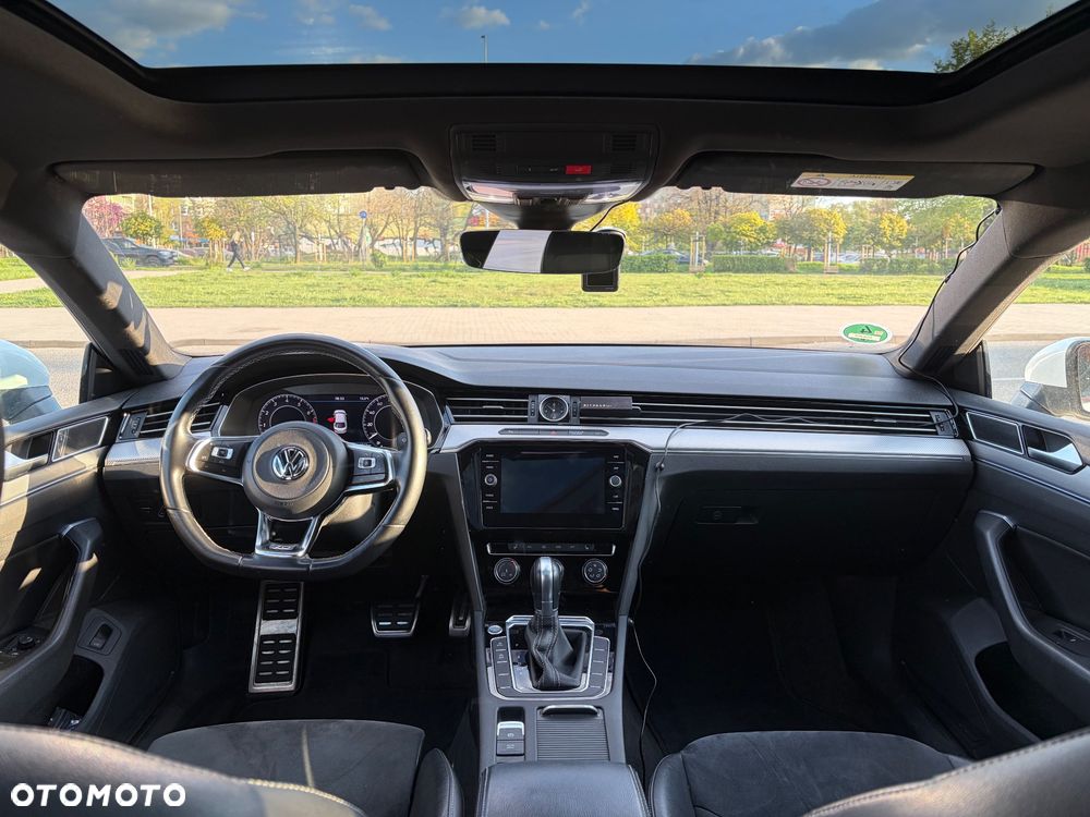 Volkswagen Arteon 2.0 TSI R-Line DSG - 19