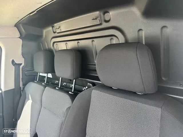 Toyota PROACE CITY 3 LUG. - 14