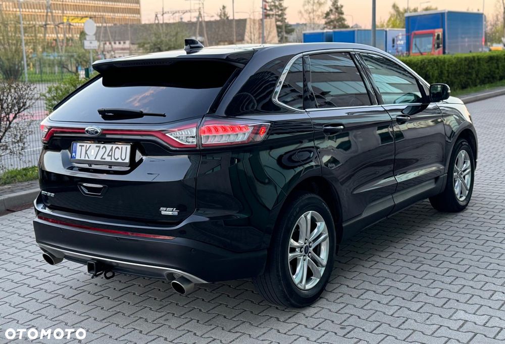 Ford Edge - 4