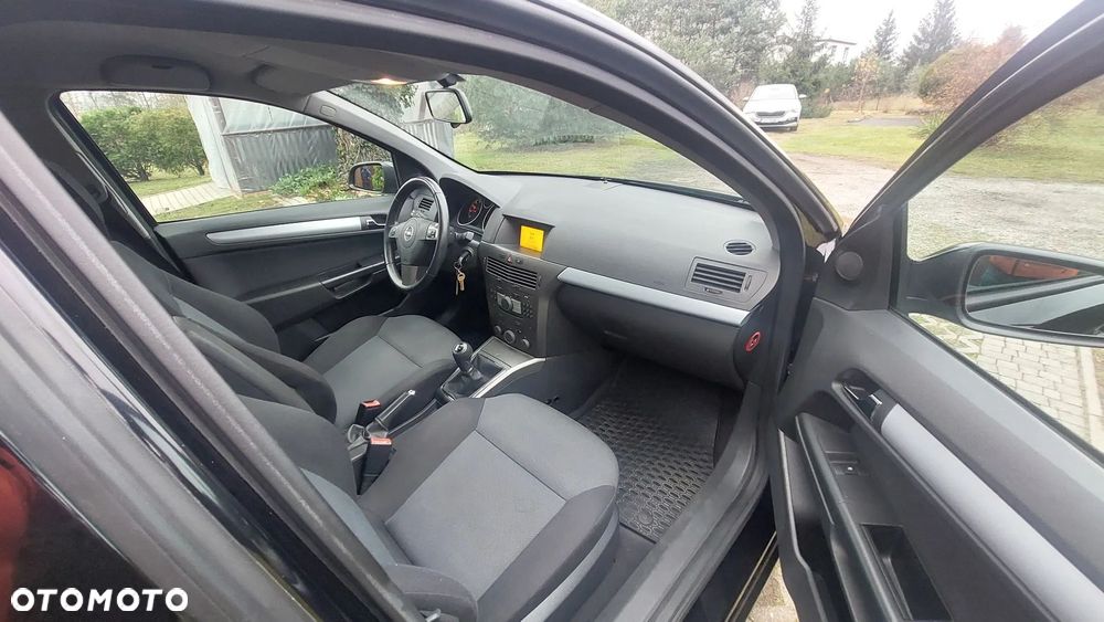 Opel Astra 1.6 Enjoy - 14