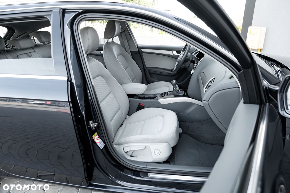 Audi A4 Avant 2.0 TDI - 26