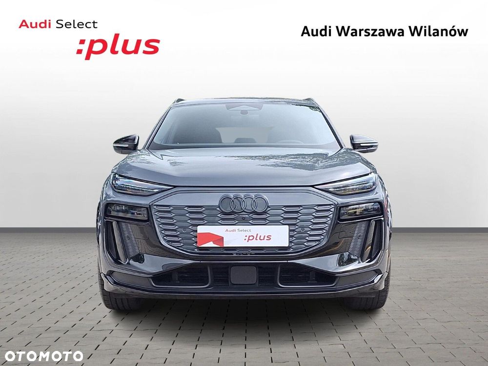 Audi Q6 e-tron - 8