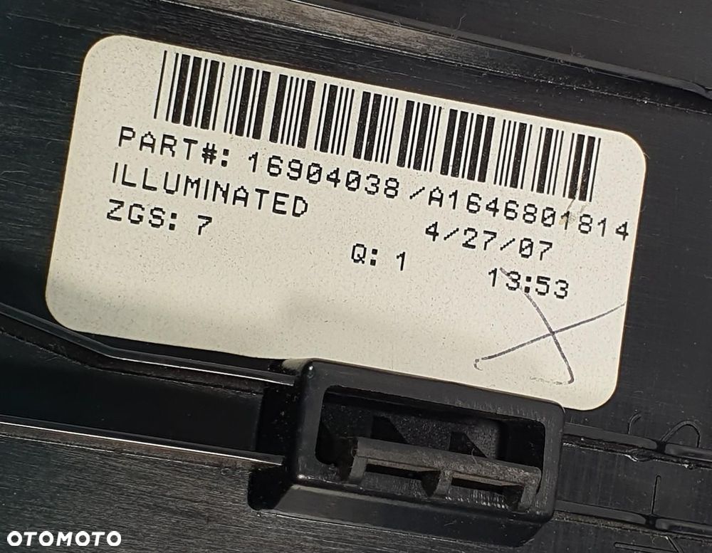 UCHWYT NA KUBKI CUPHOLDER DEKOR MERCEDES ML W164 A1646800314 A1646801814 - 11