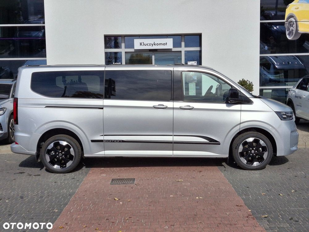 Volkswagen Caravelle - 6