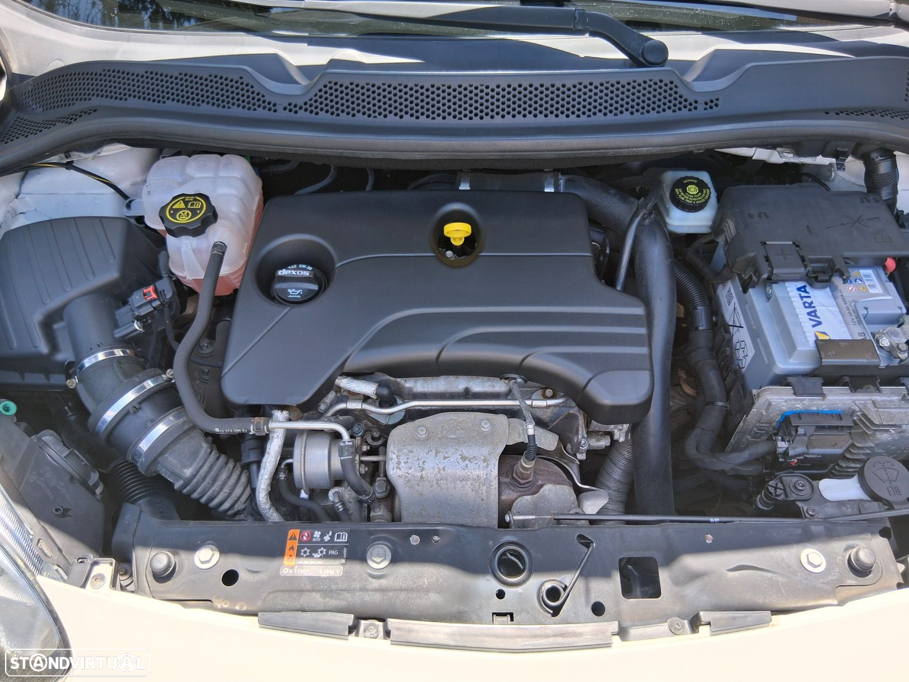 Opel Adam 1.0 T Rocks - 13
