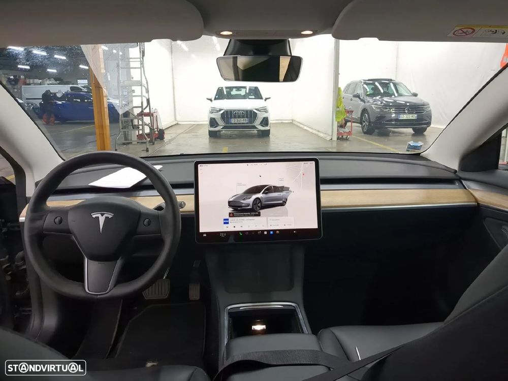 Tesla Model 3 Standard Range Plus RWD - 5