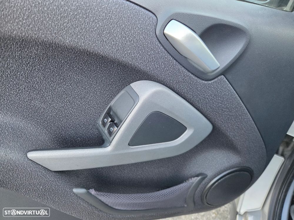 Smart ForTwo Coupé 1.0 mhd Passion 71 - 13