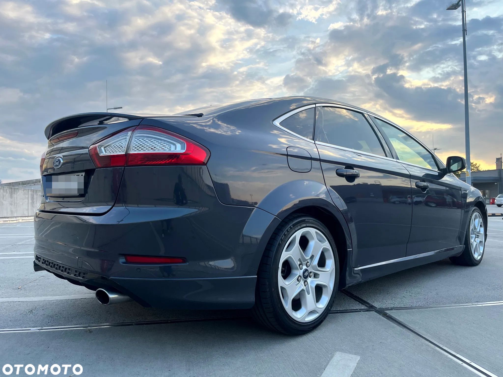 Ford Mondeo 2.0 EcoBoost Titanium S - 1