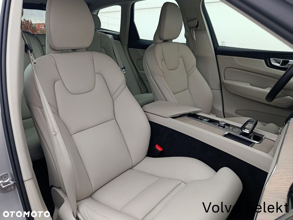 Volvo XC 60 - 13