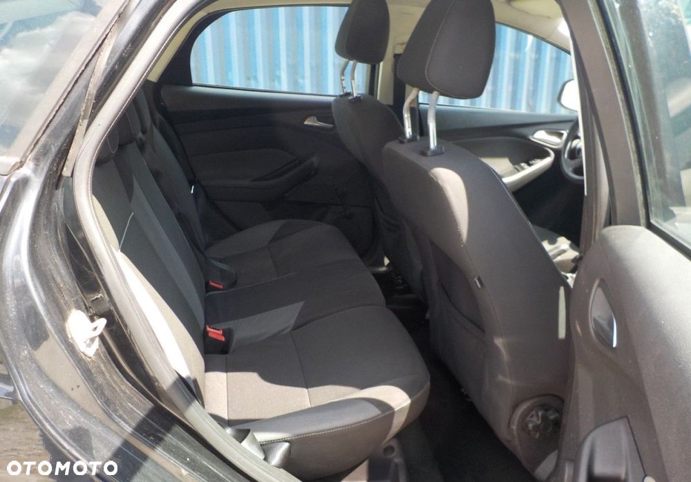 Ford Focus - 23