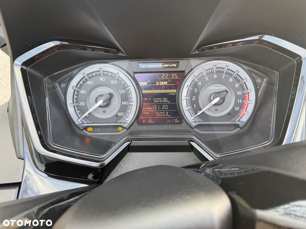Honda NSS - 12