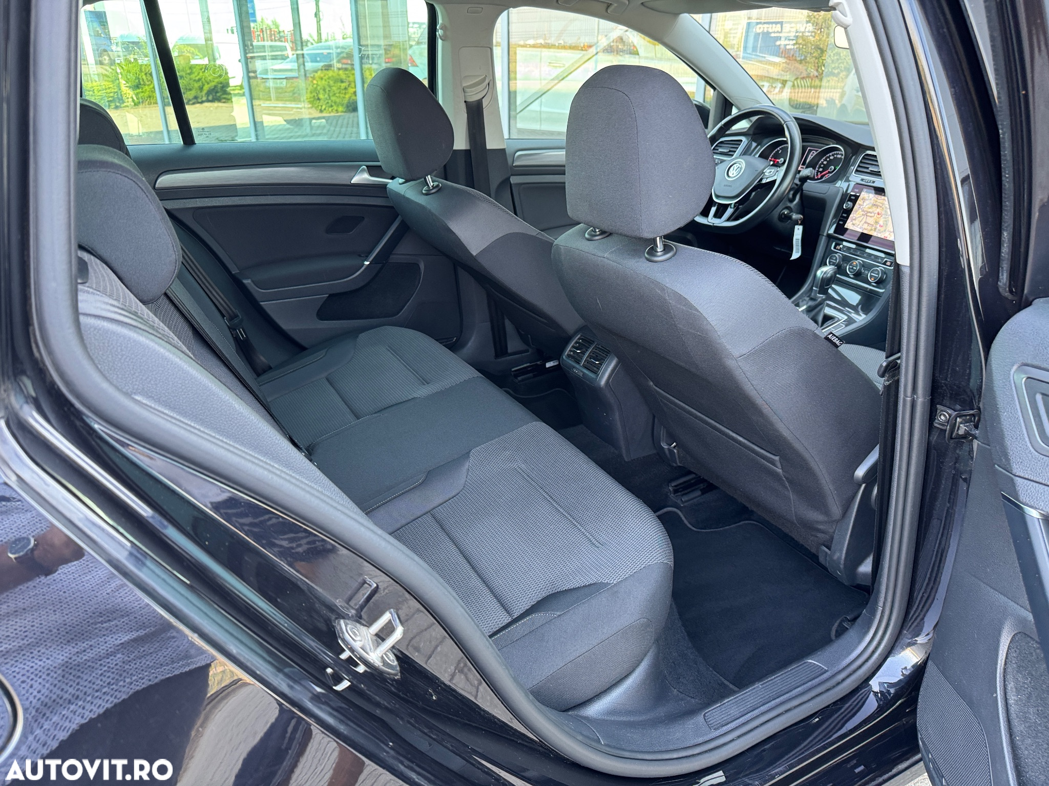 Volkswagen Golf 2.0 TDI DSG Style - 11