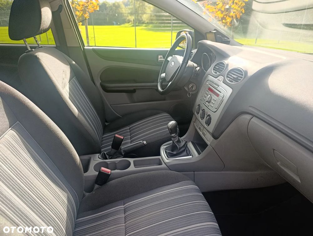 Ford Focus 1.6 TDCi DPF Trend - 18