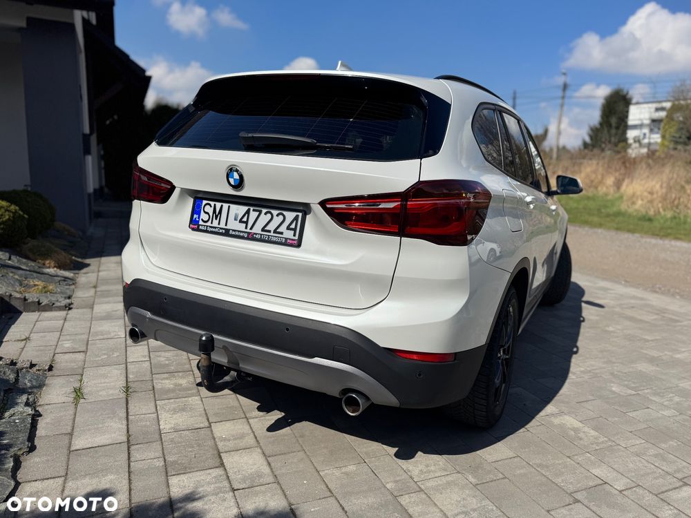 BMW X1 xDrive20d - 9
