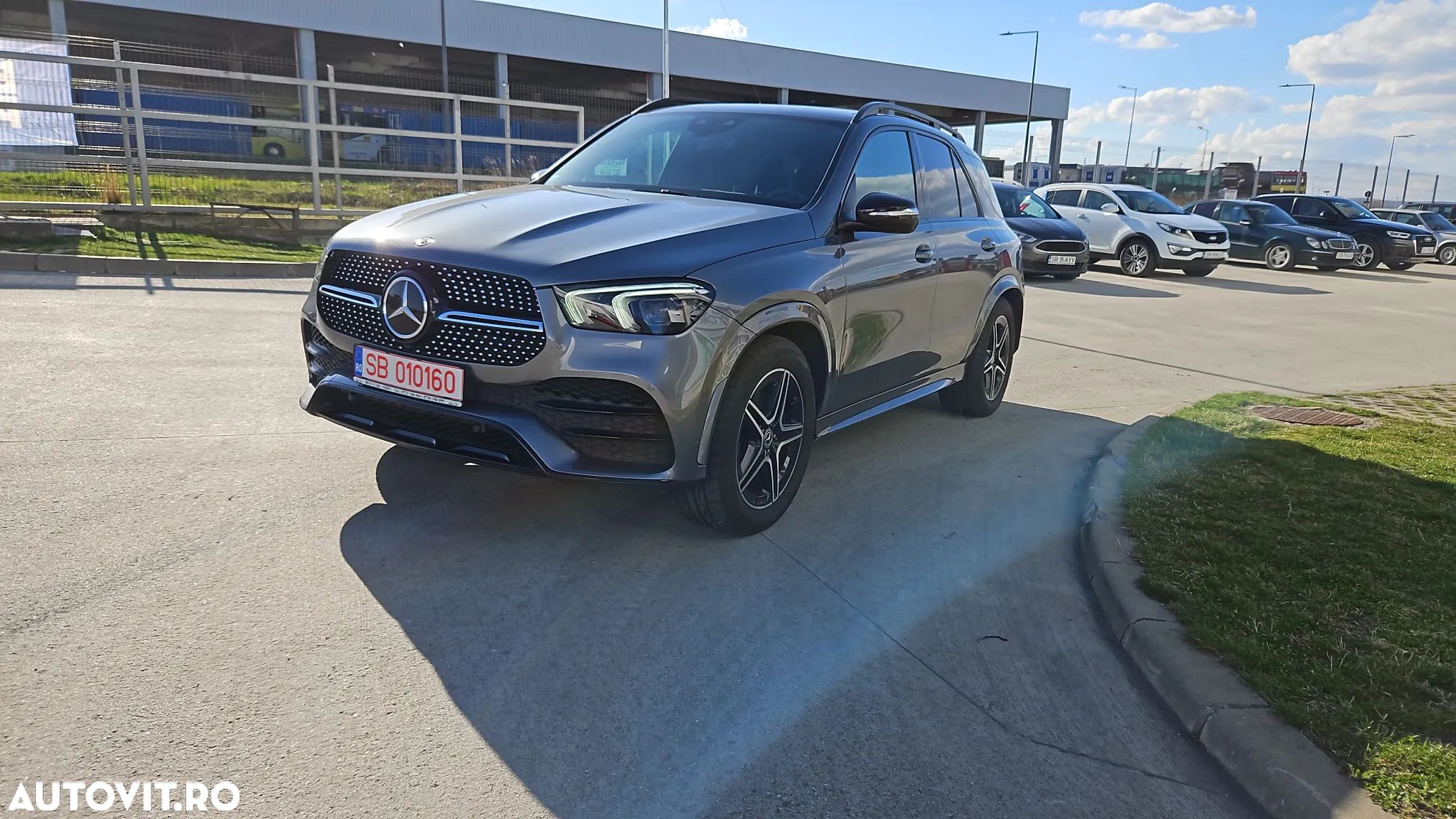 Mercedes-Benz GLE 350 d 4Matic 9G-TRONIC AMG Line - 1