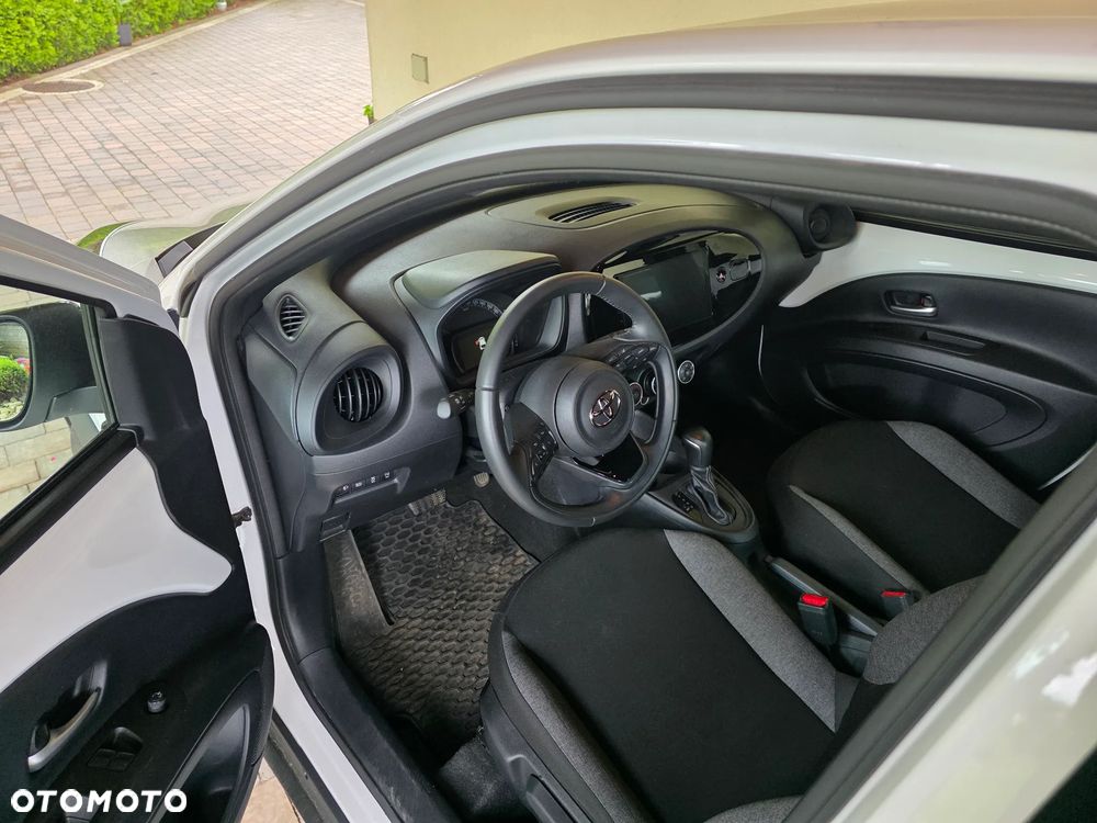 Toyota Aygo X 1.0 VVT-i Comfort CVT - 4