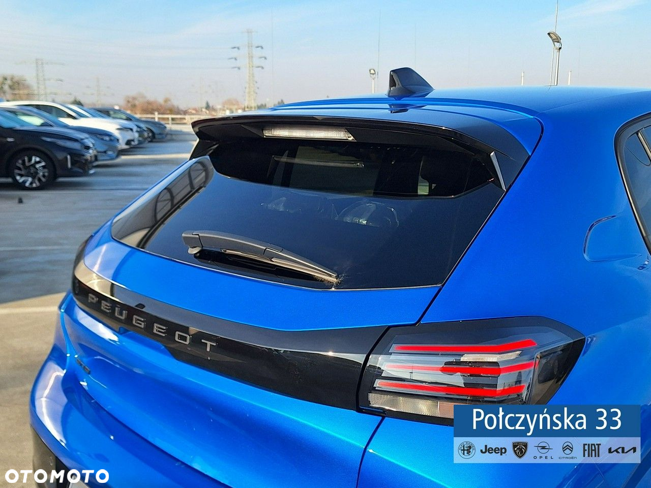 Peugeot 208 - 11