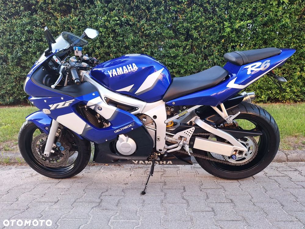 Yamaha R6 - 2
