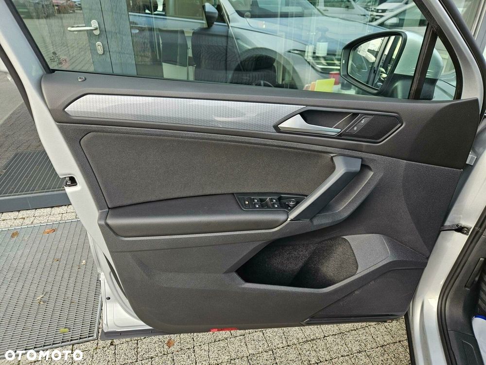 Volkswagen Tiguan 1.5 TSI EVO Life DSG - 12