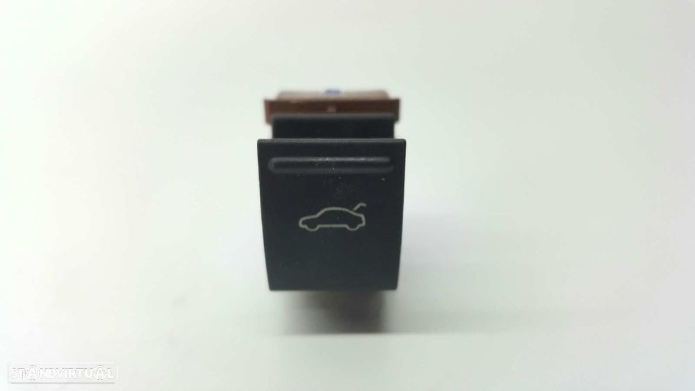 CONTROLE DE ABERTURA DE TRONCO/PORTÃO VOLKSWAGEN PASSAT LIM. (362) HIGHLINE BLUE... - 1