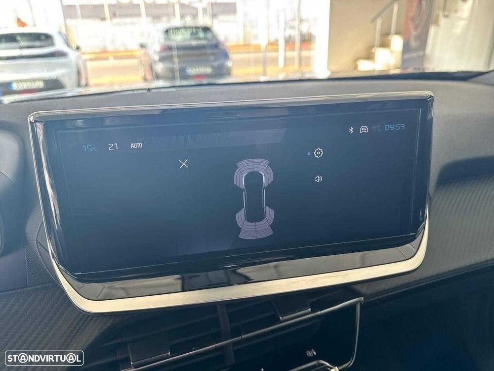 Peugeot 2008 1.2 PureTech Allure - 18