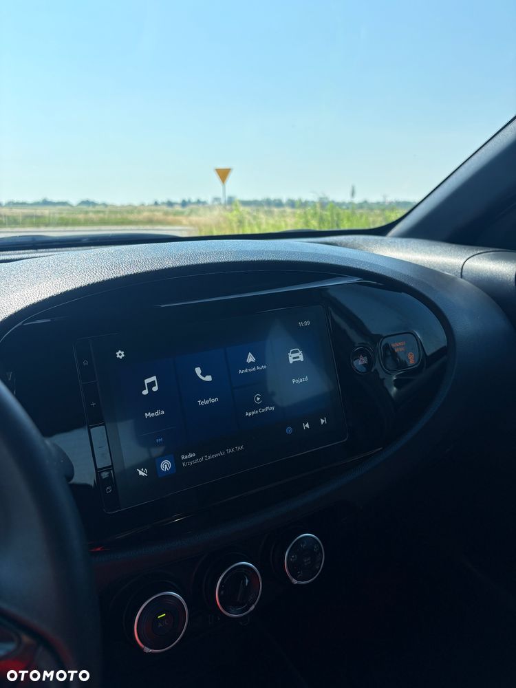 Toyota Aygo x - 25