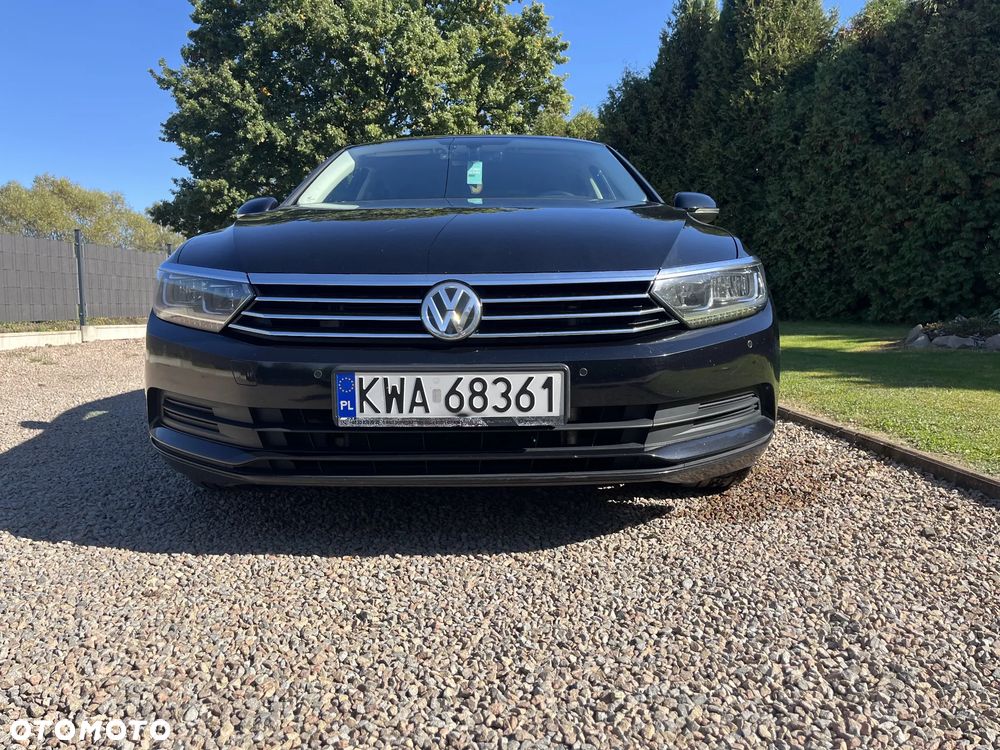 Volkswagen Passat - 9