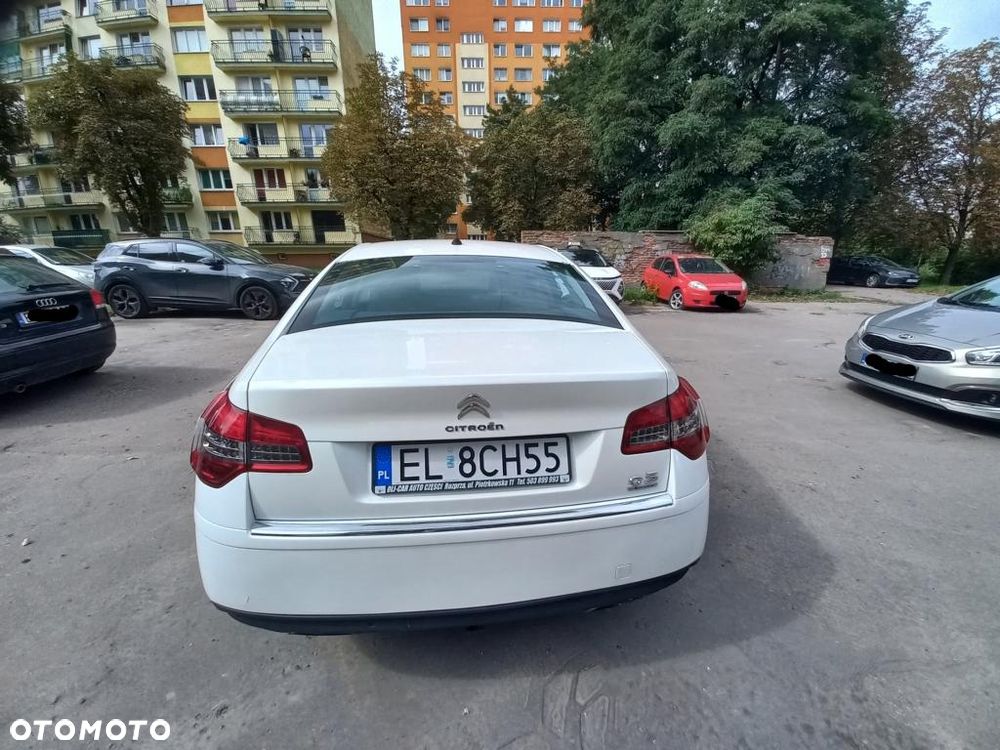 Citroën C5 V6 HDi 240 Biturbo FAP Exclusive - 2