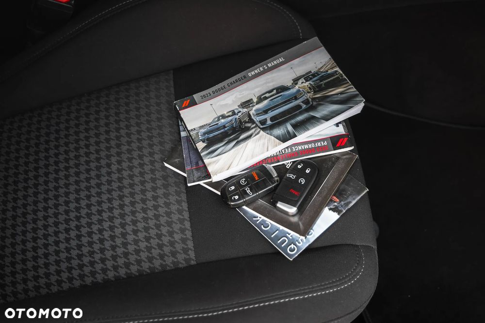 Dodge Charger - 30