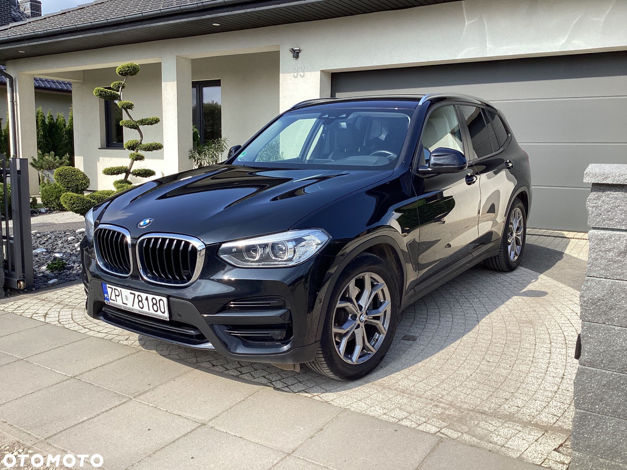 BMW X3 xDrive20i Advantage - 1