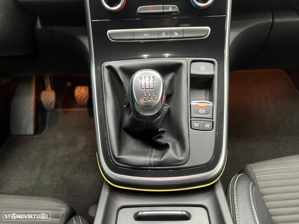 Renault Scénic 1.3 TCe Bose Edition - 32
